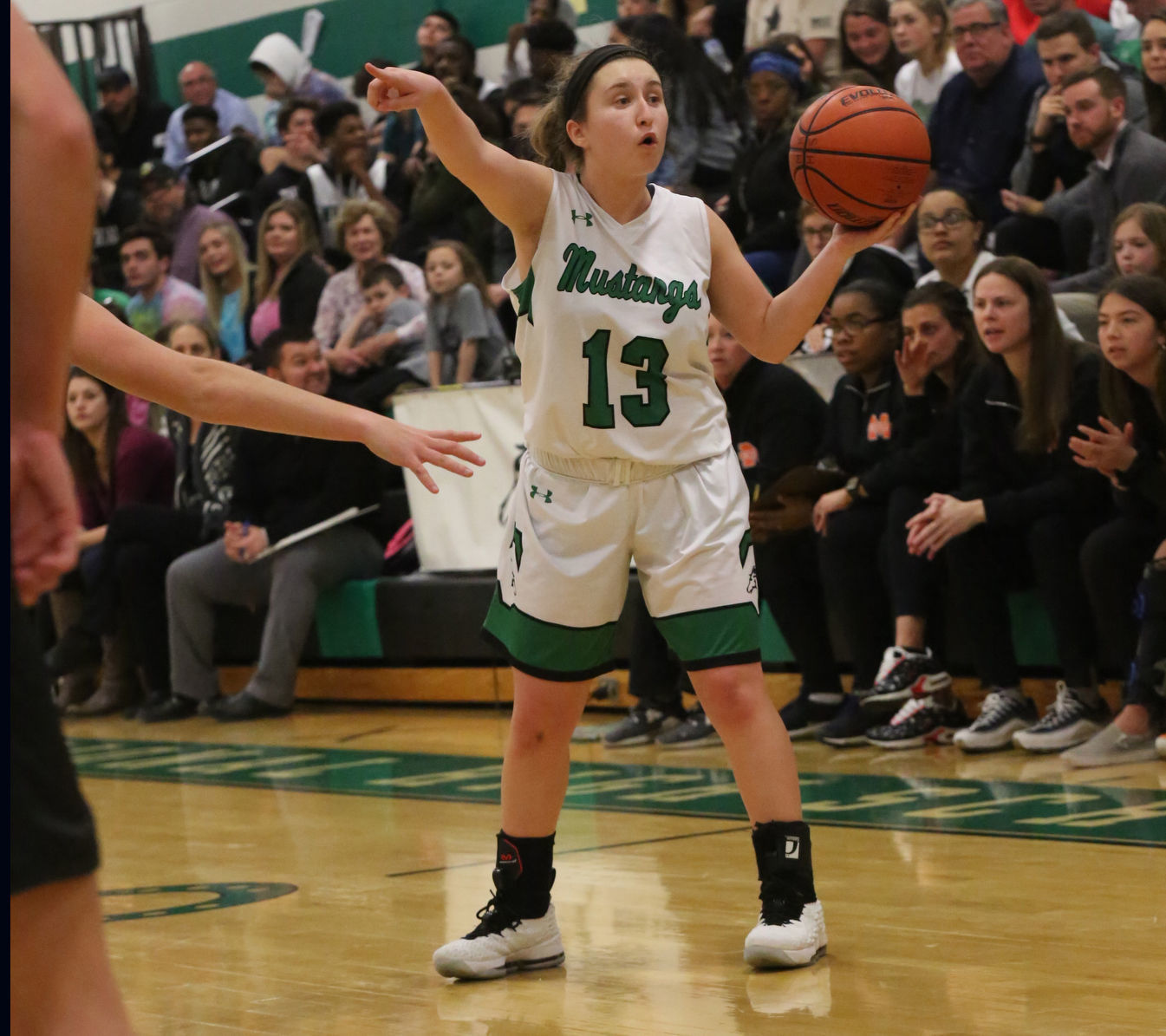 Mainland Middle girls CAL tournament